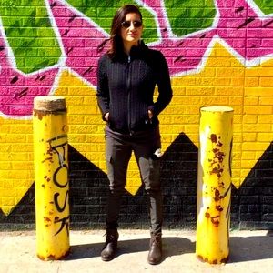 Athleta 4P City Pants